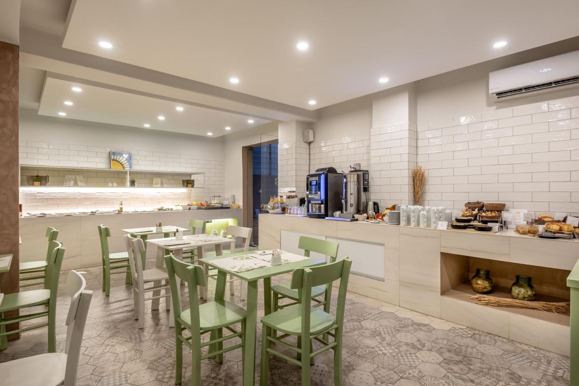 Hotel Airis Boutique & - For Adults Only 4*